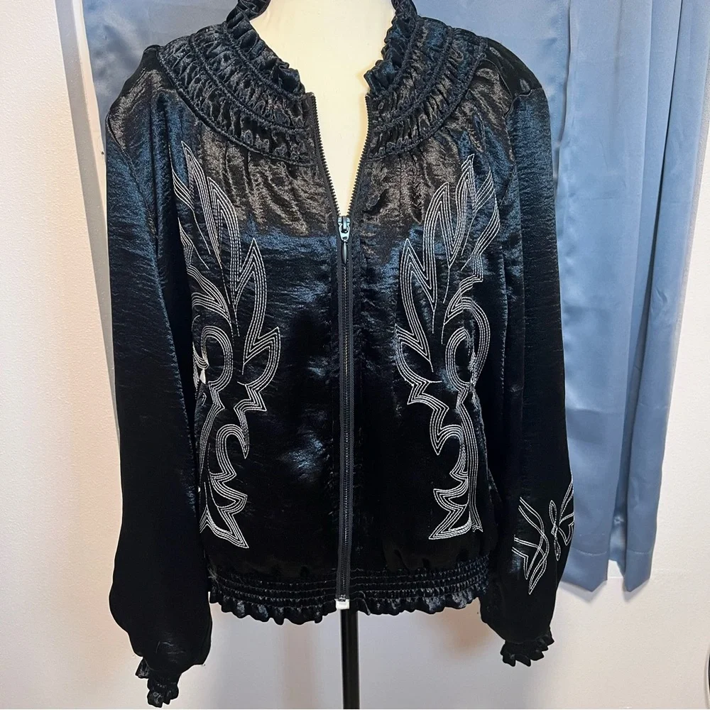 Ariat bomber jacket - Picture 2 of 12